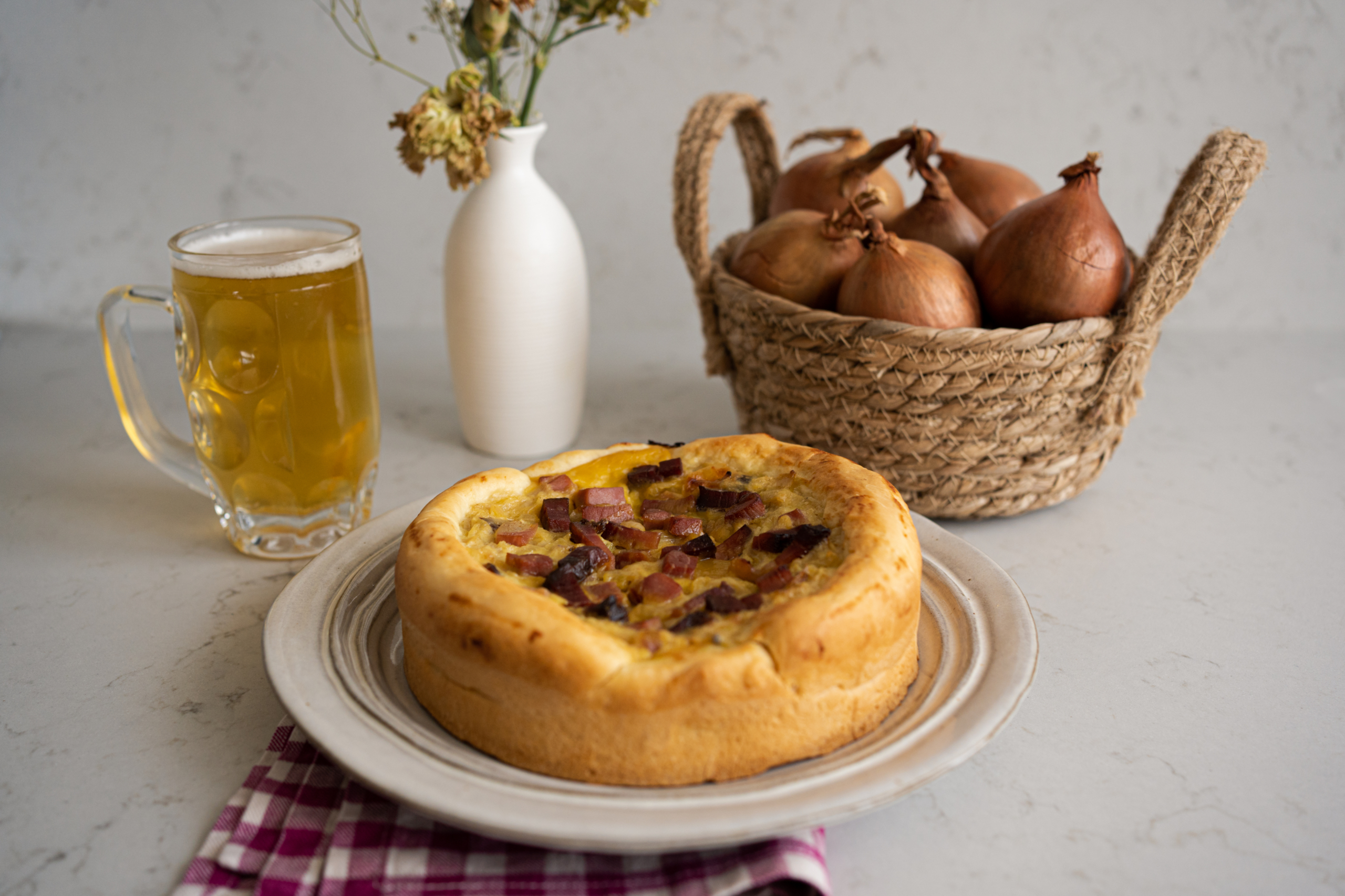 torta di cipolle tedesca (Zwiebelkuchen)