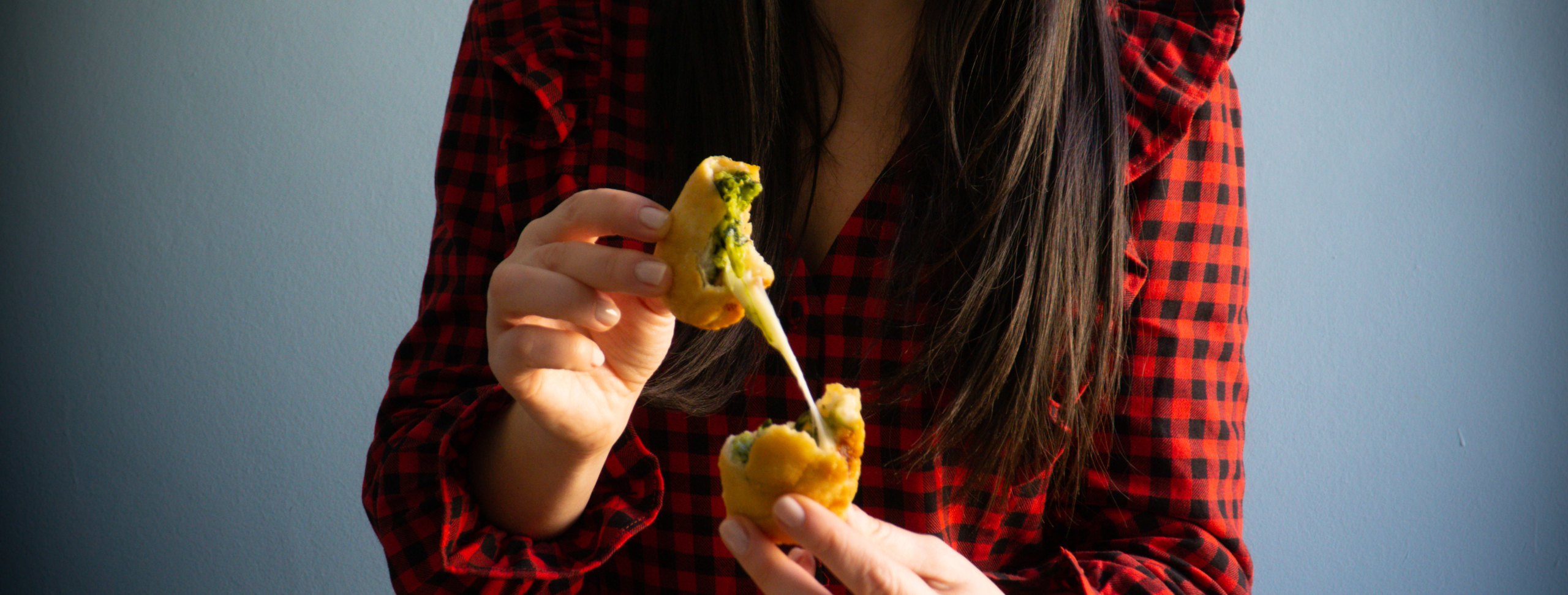 Panzerotti con cime di rapa, Salame Felino IGP e scamorza