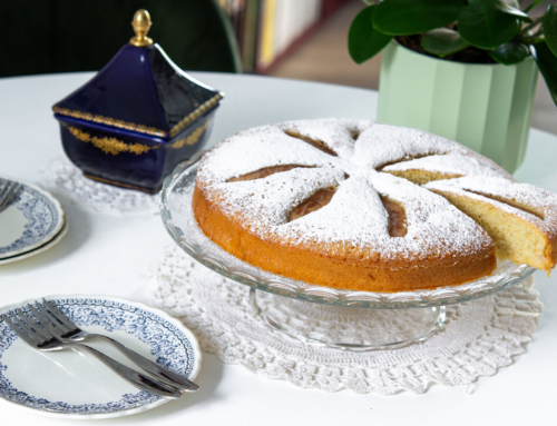 Torta con le pere soffice senza burro pronta in 30 minuti